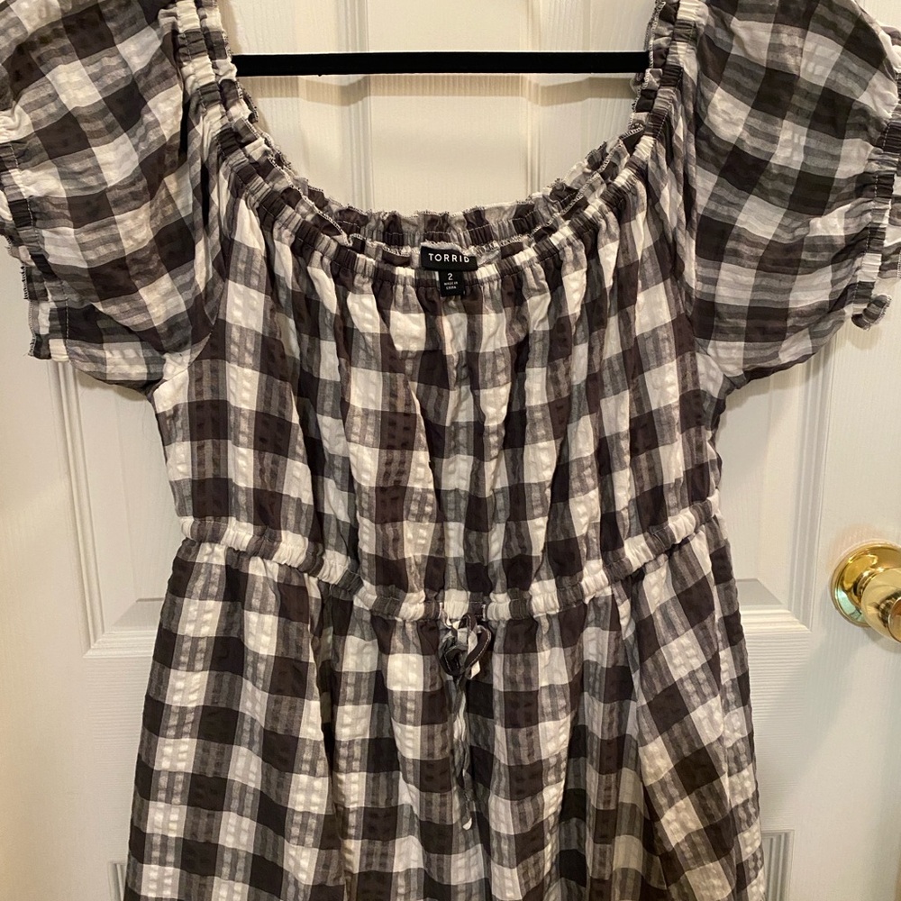 Torrid Black and White Plaid Skirt